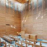 【駿府教会】時刻の変化により、蜃気楼のように現れる構造体が特徴的な教会。